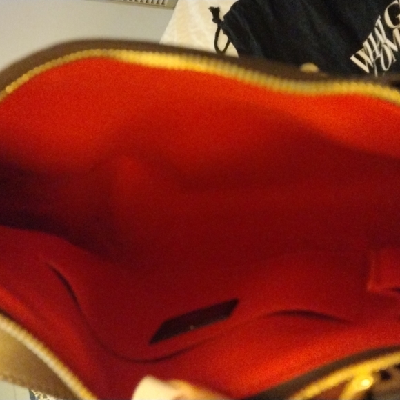 Louis Vuitton Purse - Picture 3 of 5